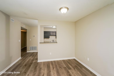 020-photo-living-room-12723866