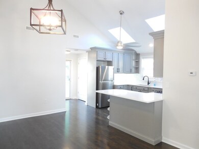 96 Walnut St unit 2, Watertown, MA 02472 - photo 4