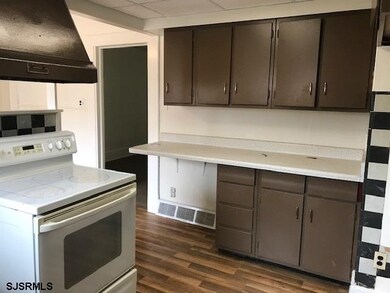 2619 Tilton Rd, Egg Harbor Township, NJ 08234 - photo 7