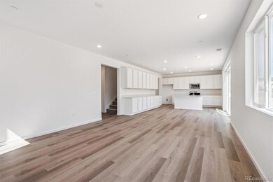9164 Telluride Ct, Commerce City, CO 80022 - photo 5