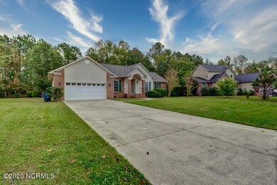 309 Richmond Dr, Jacksonville, NC 28540 - photo 4