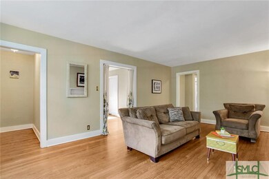 127 E 52nd St, Savannah, GA 31405 - photo 6