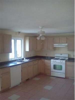 37 Wright Cir, Attleboro, MA 02703 - photo 2