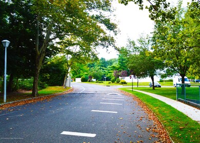 18 Pendleton Pl, Old Bridge, NJ 08857 - photo 3