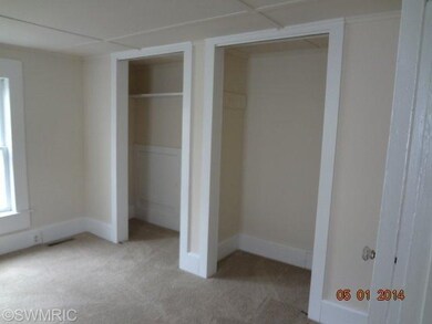 131 E Beech St, Cedar Springs, MI 49319 - photo 7