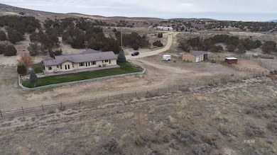 576 Pioneer Way, Spring Creek, NV 89815 - photo 2