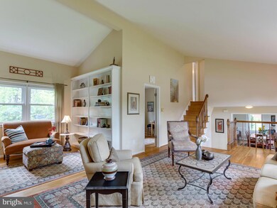 1826 Deer Dr, McLean, VA 22101 - photo 7