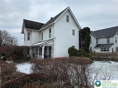 205 W 27th St, Northampton, PA 18067 - photo 5