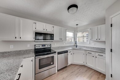 2981 Remington Ridge Rd-14-SMALL
