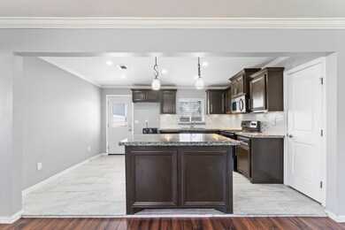 3607 Pecan St, Houston, TX 77087 - photo 6