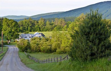 953 E Lake Rd, Ludlow, VT 05149 - photo 3