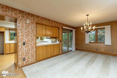 Pass through to dining area