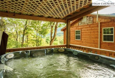 184 Dutch Treat Rd, Banner Elk, NC 28604 - photo 7