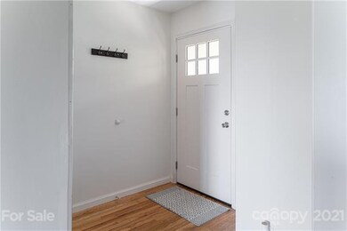 71 Rotunda Cir, Asheville, NC 28806 - photo 3