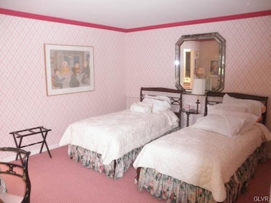 313 N Main St unit 317, Allentown, PA 18104 - photo 3