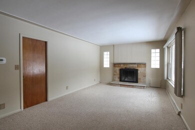 1350 Leffingwell Ave NE Grand-large-003-