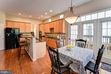 17554 Lethridge Cir, Round Hill, VA 20141 - photo 4