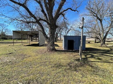115 N Main St, Sadler, TX 76264 - photo 5