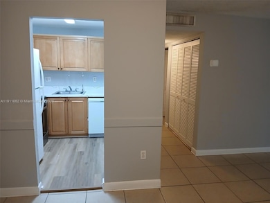 The Fountains at Fontainebleau unit 110, Miami, FL 33172 - photo 3