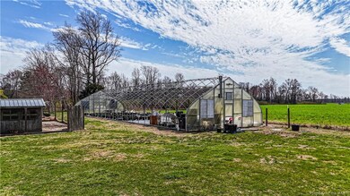 11450 Rolfe Hwy, Elberon, VA 23846 - photo 6