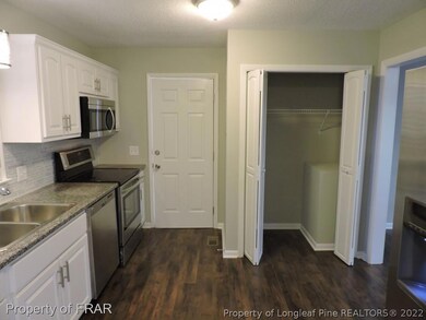 2332 Colgate Dr, Fayetteville, NC 28304 - photo 4