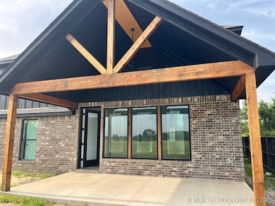 2402 E Northampton St, Broken Arrow, OK 74014 - photo 2