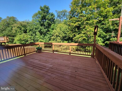 9337 Steeple Ct, Laurel, MD 20723 - photo 7