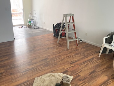 423 Grand Blvd unit 423, Wauconda, IL 60084 - photo 3