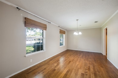 1361 Kathryn Ct, Hurst, TX 76053 - photo 6