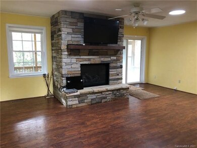 1652 Brookside Camp Rd, Hendersonville, NC 28792 - photo 4