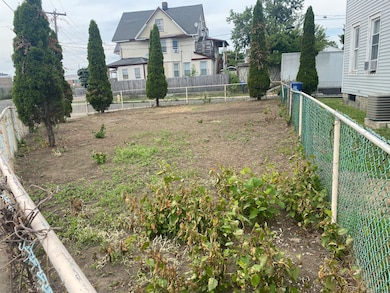 520 Seaview Ave, Bridgeport, CT 06607 - photo 7