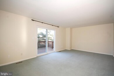 16 Castlehill Ct, Lutherville Timonium, MD 21093 - photo 4