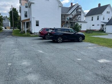 28 Lafayette Ave, Littleton, NH 03561 - photo 3