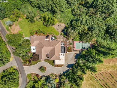 24688 SW Valley View Rd, West Linn, OR 97068 - photo 2