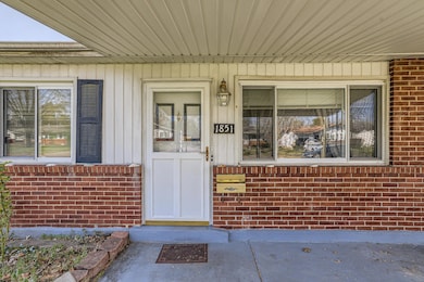 1851 Fleming Rd, Columbus, OH 43232 - photo 3