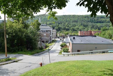 53 Maple St, Littleton, NH 03561 - photo 3