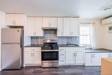 3314 204th St, Bayside, NY 11361 - photo 4