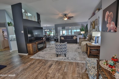 1305 Shadow Path Dr, Port Orange, FL 32128 - photo 6