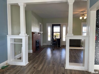 2105 16th St, Moline, IL 61265 - photo 6