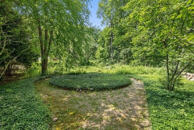 647 Boston Post Rd, Weston, MA 02493 - photo 4