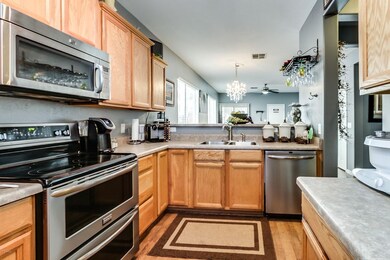 Open Kitchen