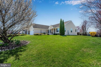 663 Franklin Square Dr unit 63, Chambersburg, PA 17201 - photo 5