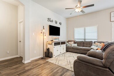 10204 Driskill Dr, Waco, TX 76708 - photo 7