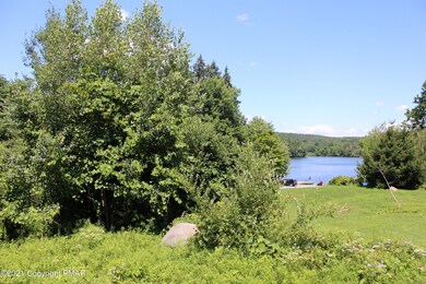 2204 Bowwood Ct, East Stroudsburg, PA 18301 - photo 2