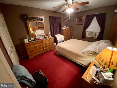 3019 Marion St, Reading, PA 19605 - photo 6