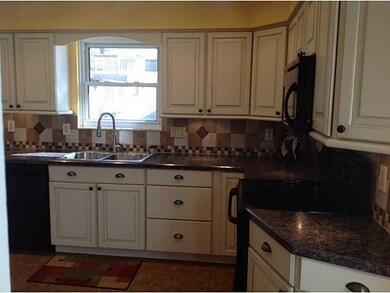 Kitchen. Plenty of storage
