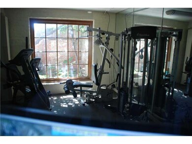 448 Julia St unit 407, New Orleans, LA 70130 - photo 3