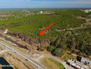 1676 N Howe St, Southport, NC 28461 - photo 5