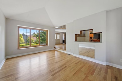 1110 Lecuyer Dr, Stillwater, MN 55082 - photo 7