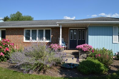 23404 Bolender Pontius Rd, Circleville, OH 43113 - photo 3